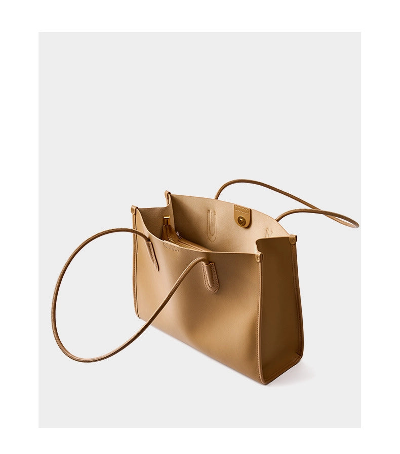 Borsa a tracolla da donna in vera pelle, colore bronzo.