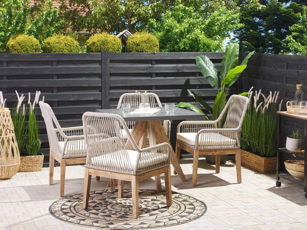 Set da Giardino Tavolo Quadrato in Cemento e 4 Sedie Beige moderno