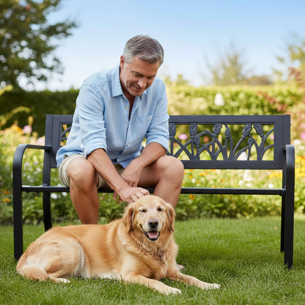 Panchina da giardino nera LISSA con gambe in acciaio larghezza 124 cm