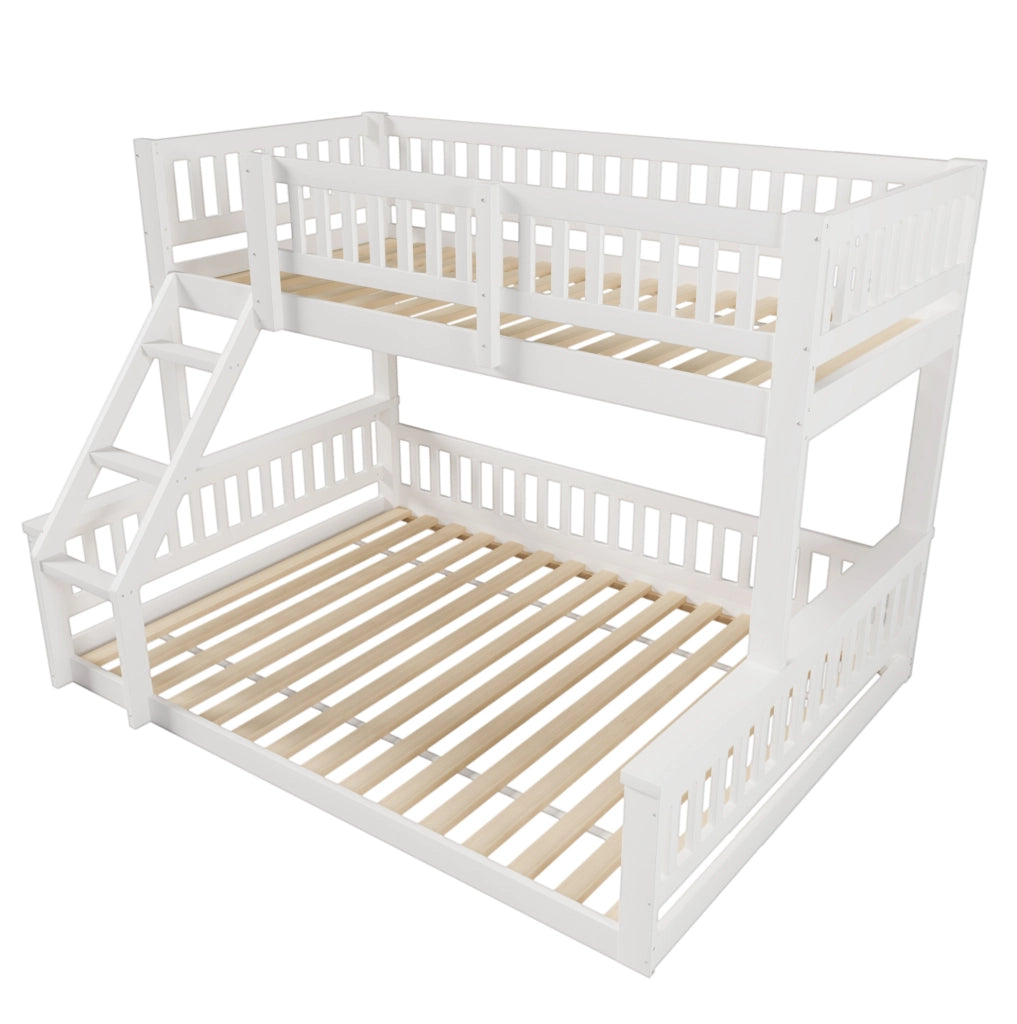 Letto a castello 90x200 cm e 140x200 cm in pino con scala e parapetti; bianco
