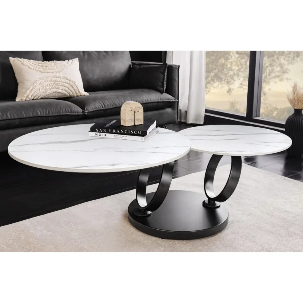 Tavolino basso SOLYNE 133 cm bianco effetto marmo con ripiani rotanti e struttura nera opaca