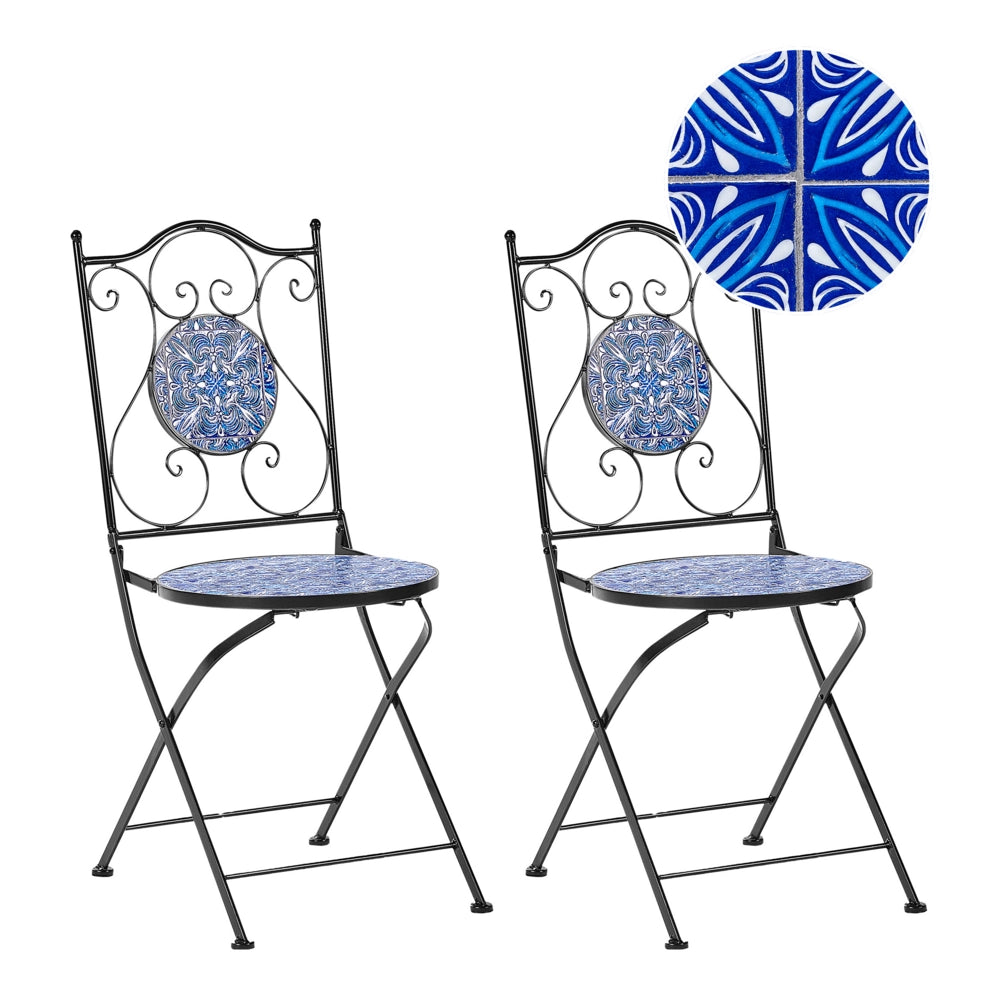 Set di 2 sedie da esterno in metallo con motivo a mosaico blu e struttura in ferro pieghevole nero stile vintage