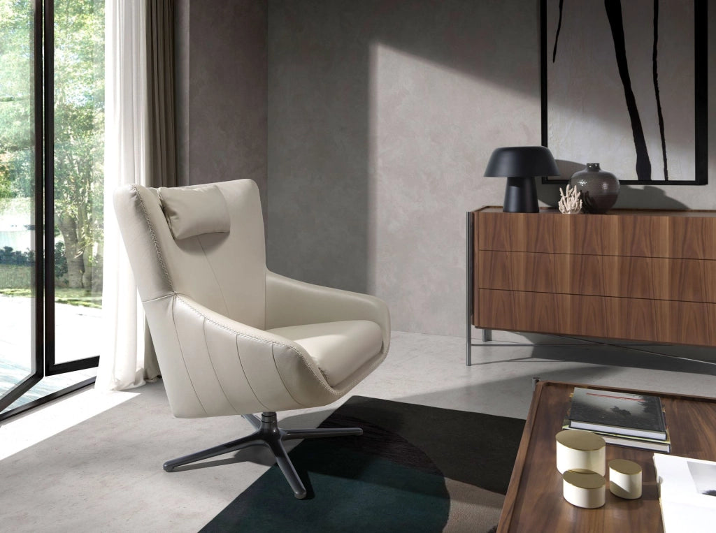 Poltrona girevole in pelle grigio taupe