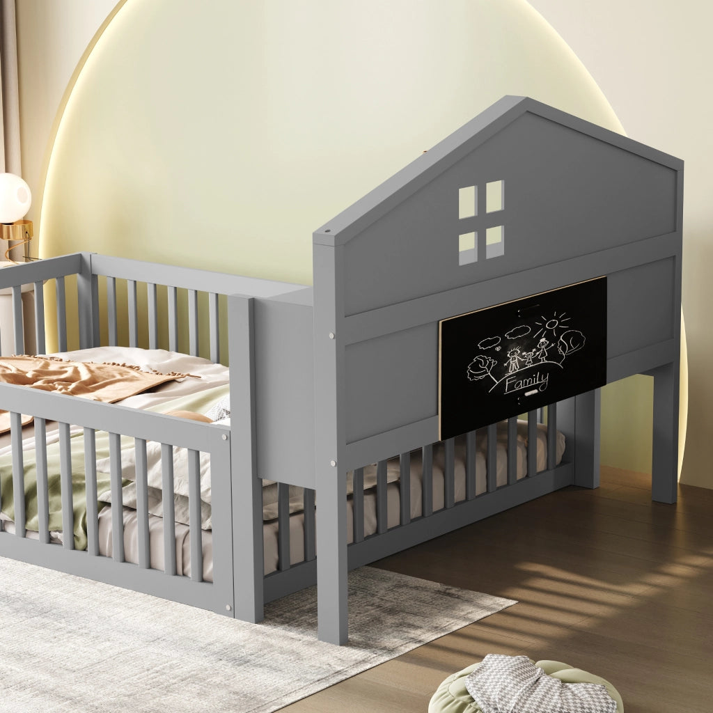 Letto per bambini grigio in legno massello con funzione casa 140x200 cm