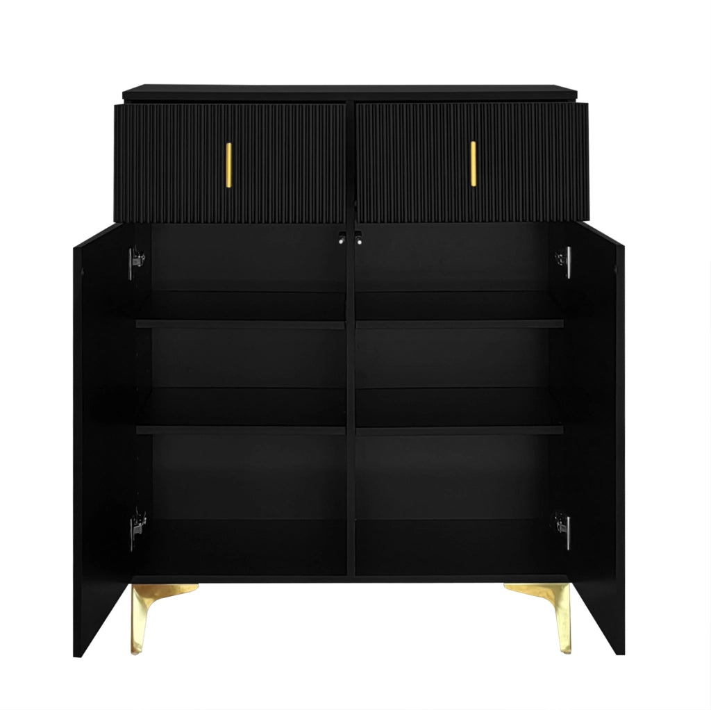 Sideboard Nero con Ante e Cassetti a Pannelli Strutturati, Ripiani Regolabili e Dettagli Dorati 83x101x35 cm
