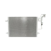 Radiatore climatizzazione (condensatore AC) – VW Passat, Skoda Superb Dimensioni: 570 × 420 × 16 mm Codici OEM compatibili: 1924005393