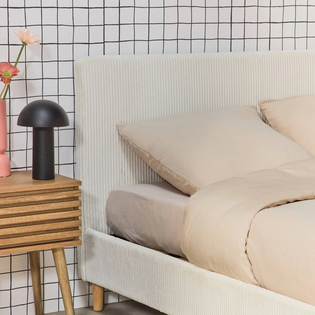 Struttura letto con rete a doghe e testiera 140x190cm, velluto a coste