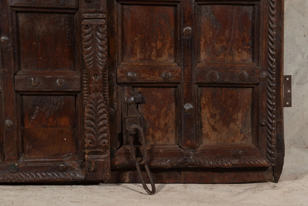 Biscottini Porta portone in legno massello e ferro da interno o da esterno vecchia e antica medievale scorrevole