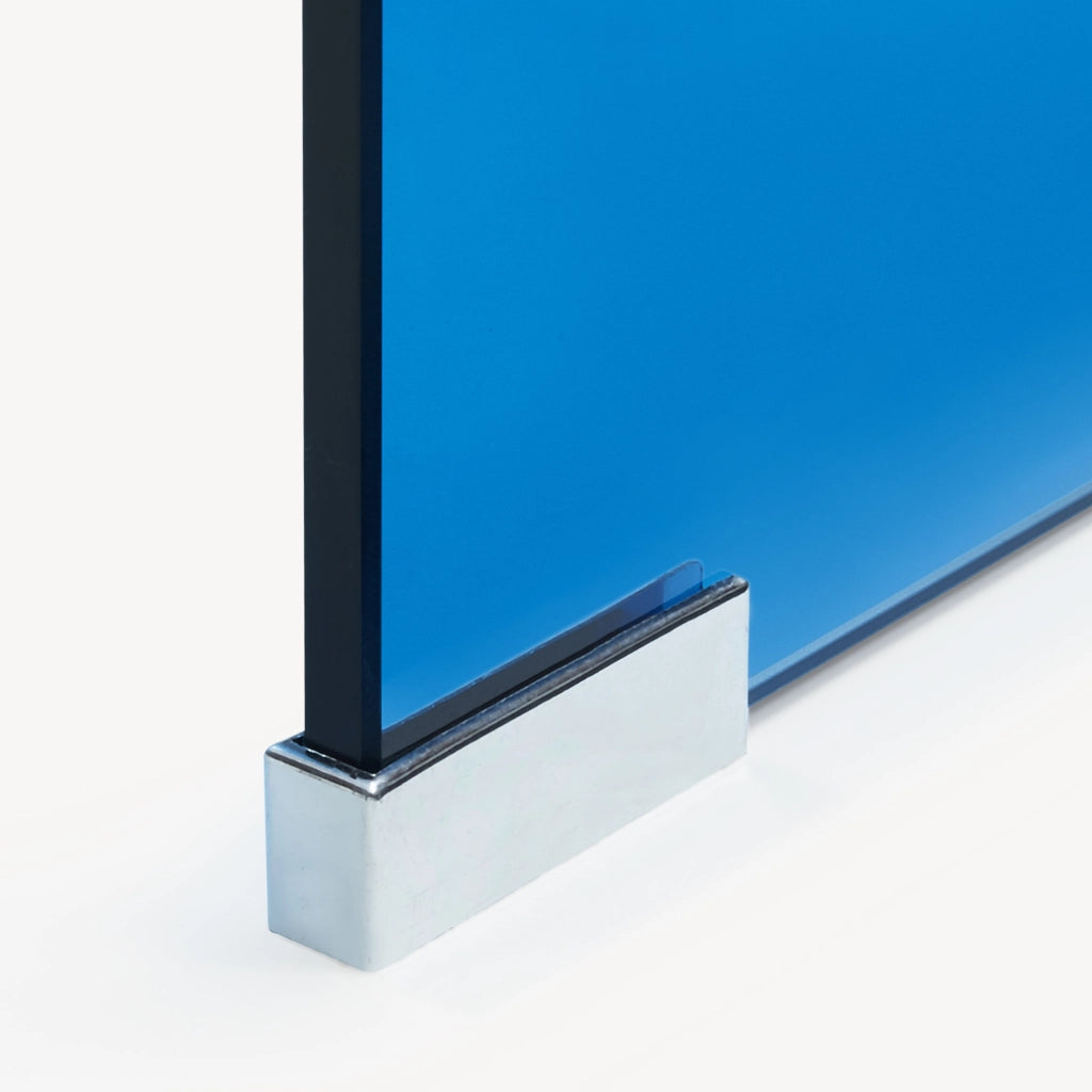 Tavolino da Salotto Varlofrek in Vetro 50 x 50 x 50 cm - Blu [en.casa]