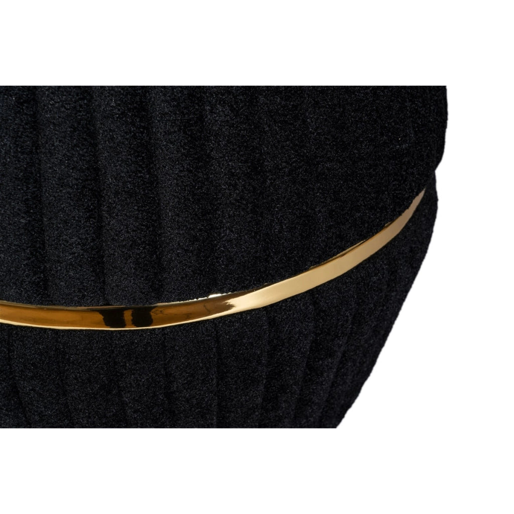 Pouf Doric 210 nero e oro con lavorazione a coste
