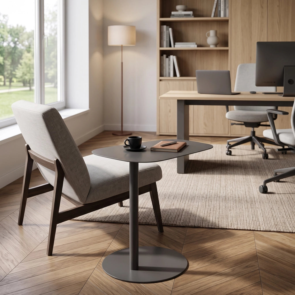 Tavolino Laterale da Divano Nastätten Metallo Piano Trapezoidale - Grigio opaco [en.casa]