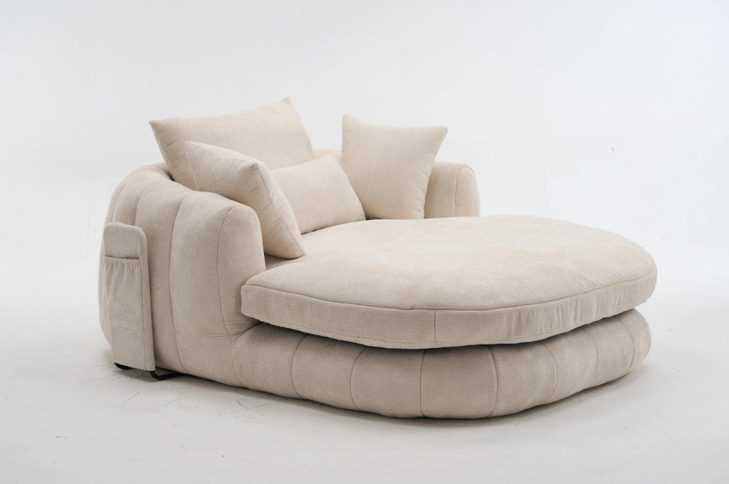 Chaise longue ULEVR in ciniglia bianca con seduta profonda e cuscini di supporto