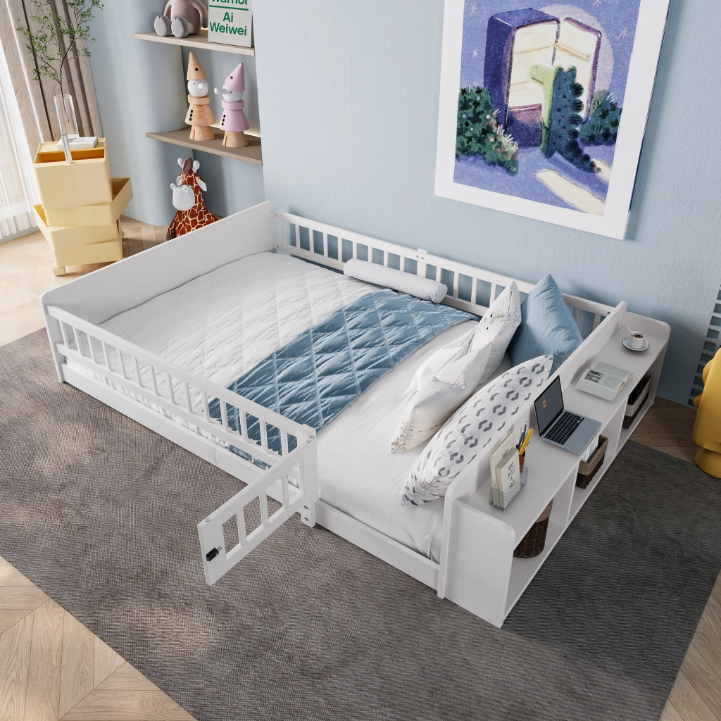 Letto per bambini bianco in pino con spazio di stoccaggio aperto e cassetti integrati 140x200 cm