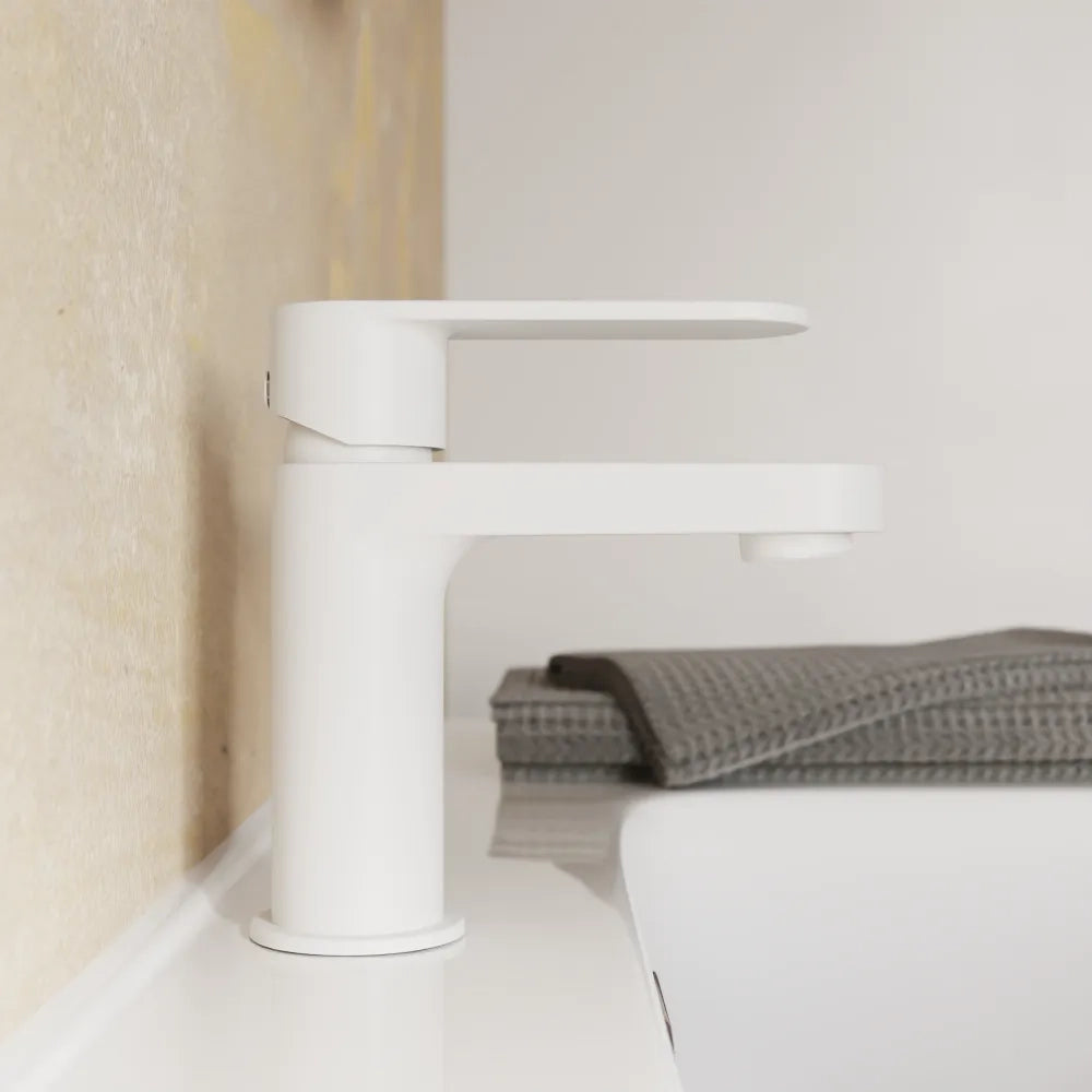 Set miscelatori lavabo 13cm bidet miscelatore esterno vasca bianco opaco | Margot