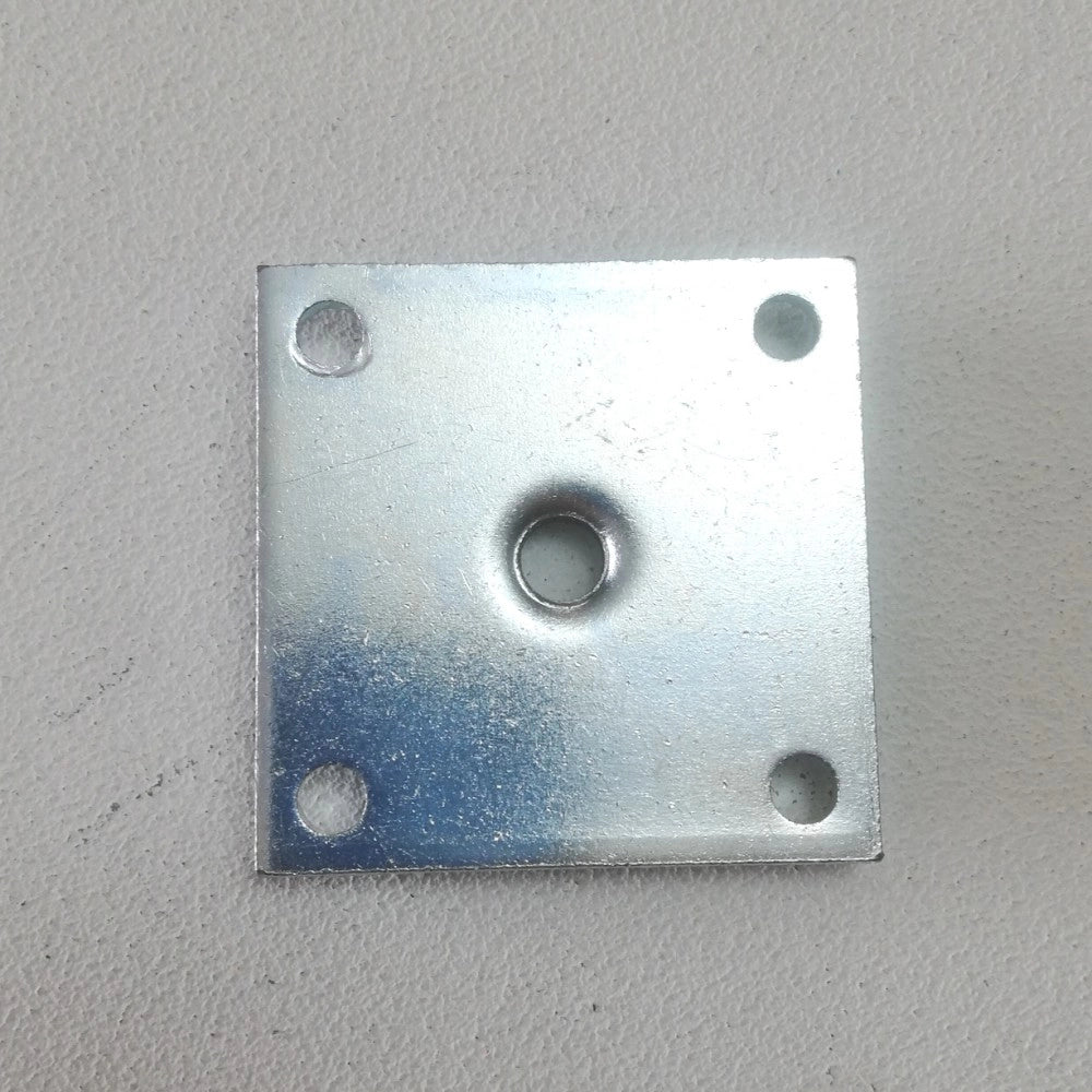 Piastrina 50x50x3mm in acciaio zincato foro m12 - 5pz