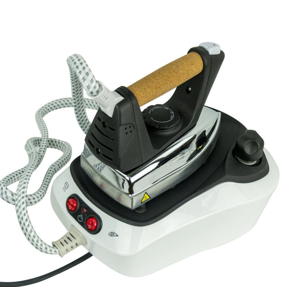 Trade Shop - Ferro Da Stiro Con Caldaia Piastra Acciaio Inox Vapore Continuo Regolabile 2200w -
