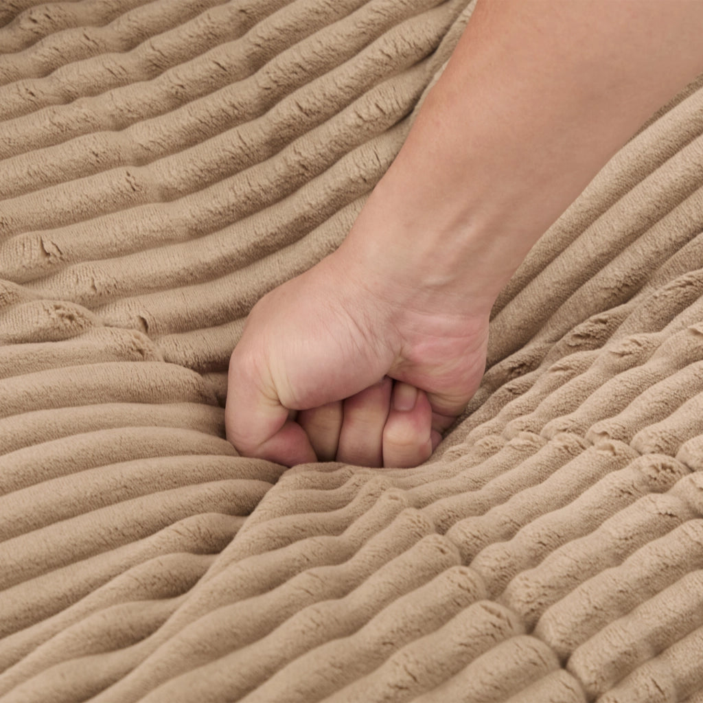 Sedia relax 2 in 1 in corduroy khaki con funzione letto, schienale alto, seduta extra profonda e portabicchieri doppi