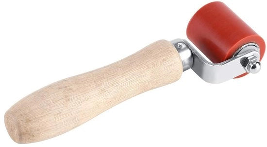Rotolatore a silicone - Manico in legno - Resistente allo sfregamento - Temperatura massima 260 gradi - Design ergonomico - Funzione flessibile - Rotolo a silicone