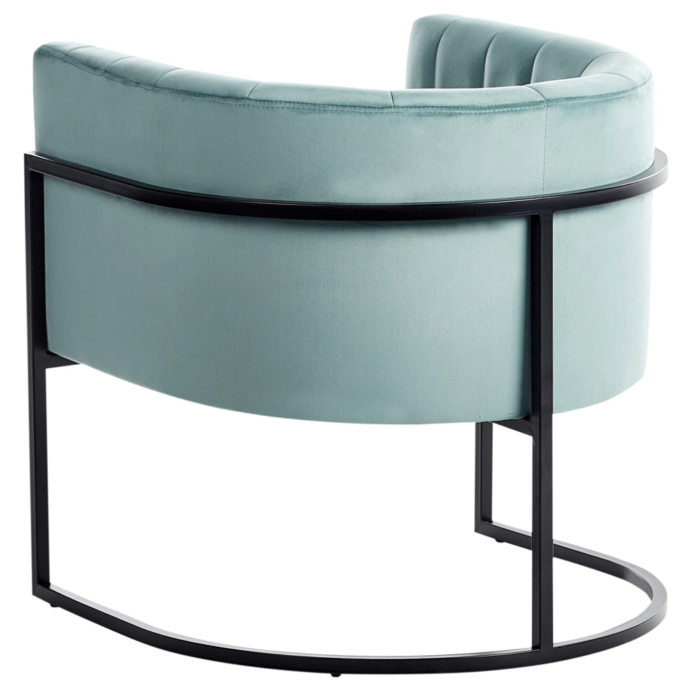 Poltrona Tessuto Velluto verde menta Struttura In Metallo Argento Schienale Smerlato Stile Glam