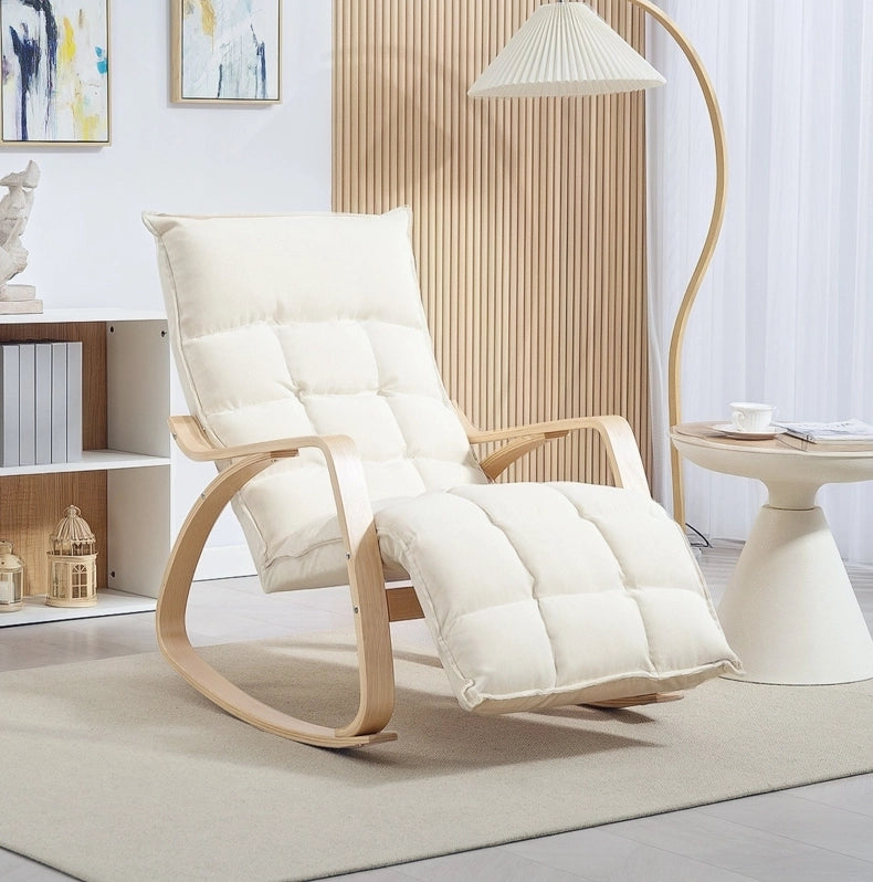 Sedia a dondolo 67x106-123x92 cm con poggiapiedi regolabile; in poliestere bianco crema
