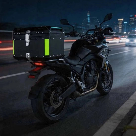 Borsa top universale per motocicletta 65L acqua resistente con variatore di altezza, adatta a tutti i tipi di motocicletta, con chiusura a cerniera e protezione laterale.
