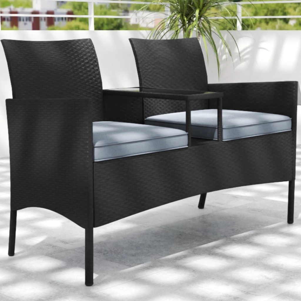 Divano da esterno con tavolino integrato, Mobile in rattan per 2 persone con cuscini e piano in vetro temperato Nero