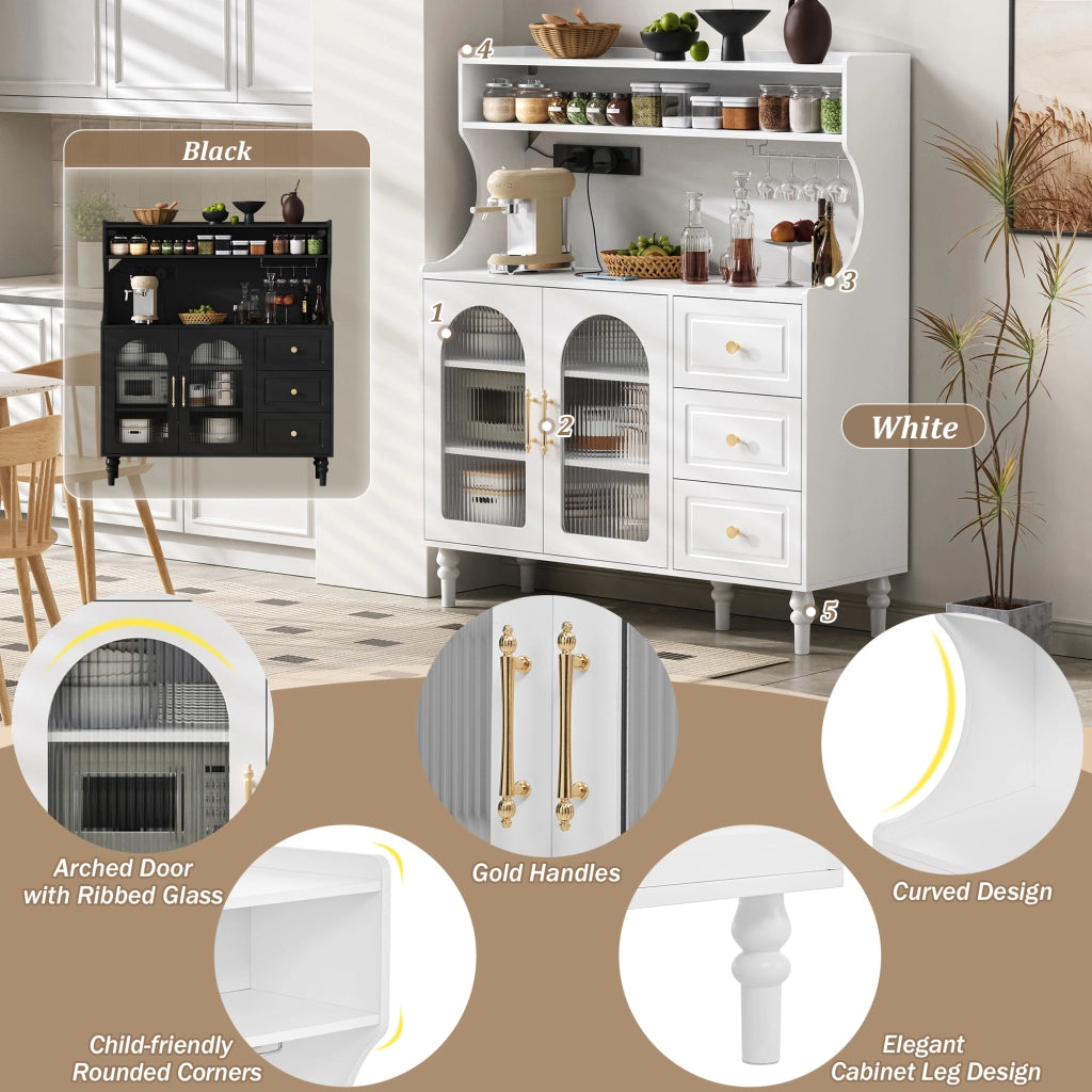 Mobile bar con 3 cassetti e ripiani regolabili; portabicchieri e presa; per cucina e sala da pranzo; 120×40×138.5 cm; bianco