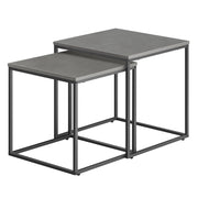 Set di 2 tavolini da caffè quadrati Valora | Piano in cemento con struttura in acciaio nero