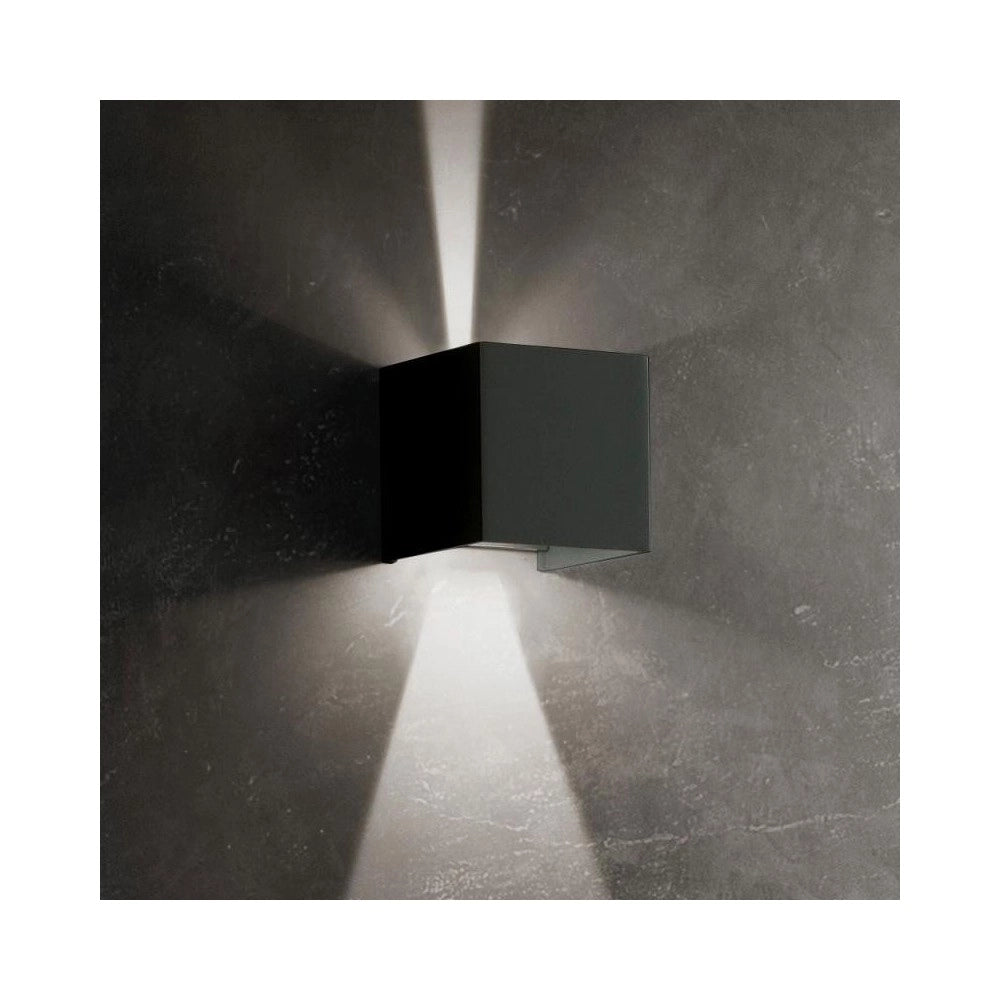 Lampada a led da parete Cubetto IP54 6,5W con alette regolabili Corten