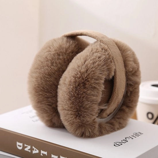 Set di orecchini isolanti e opachi per il freddo