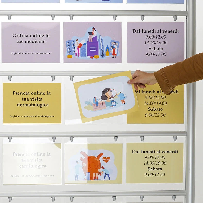Bacheca in plexiglass con ruote A3 - 16 A3 Orizzontale