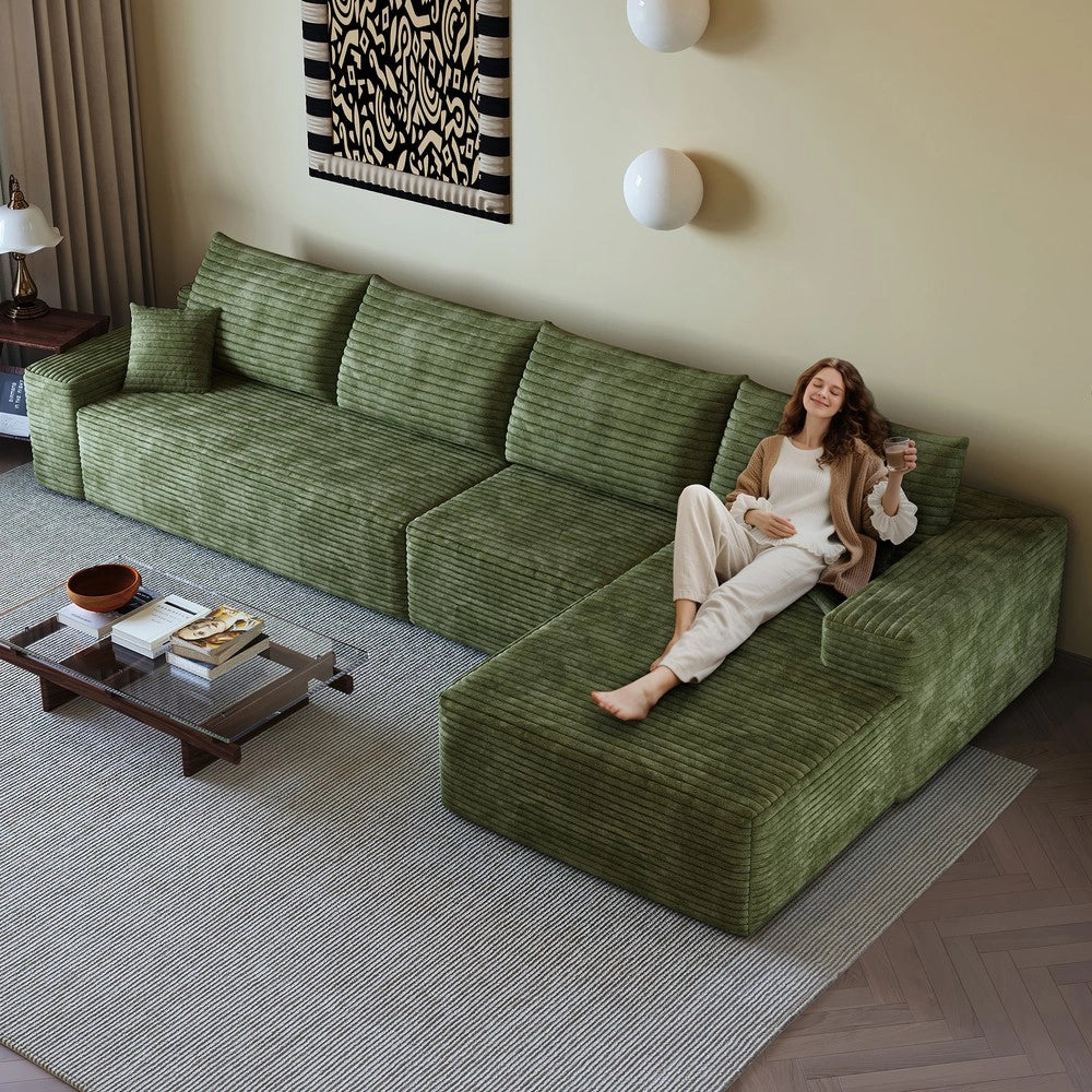 Divano angolare con chaise longue ¨C Minimal ¨C velluto verde 340cm