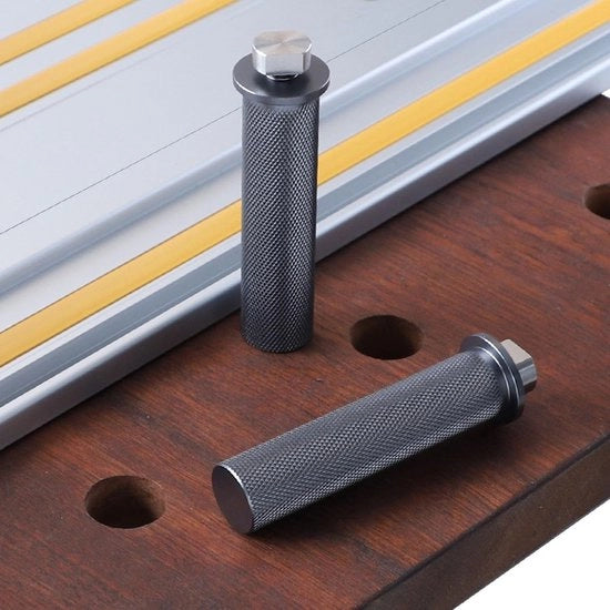 Scegli Solid - Dado 20 mm - Chiusura a Viti in Alluminio - Stop Hobbie Tavolo - Forte Forza di Chiusura - Resistente all'Erosione - Lunga Durata