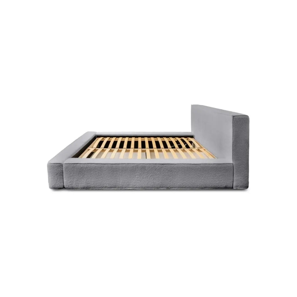 Lettino contenitore VELORA – Grigio perla bouclé – 140x200 cm – Tessuto velluto morbido – Rete sollevabile – Contenitore integrato