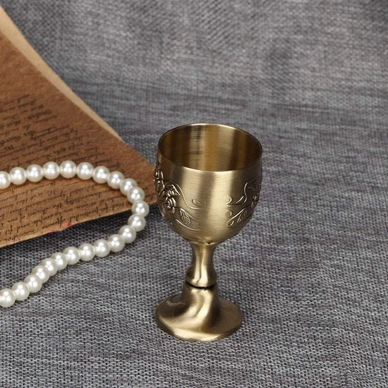 Goblet a mano in rame con disegno floreale, stile europeo, 8 x 4 cm.