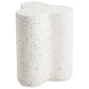 Tavolino bianco con effetto terrazzo in fibra di vetro con ossido di magnesio Forma irregolare Da interno e da esterno Moderno Resistente ai raggi UV