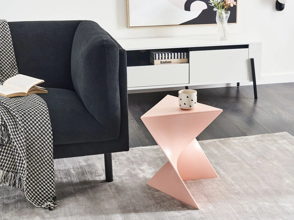 Tavolino in plastica tringolare rosa pastello soggiorno elegante