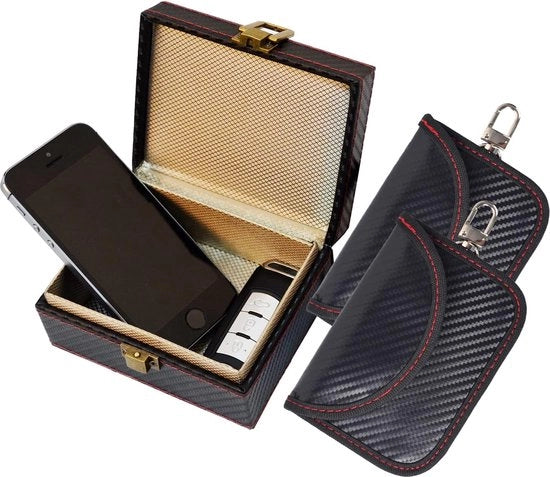 Scudo Faraday per Auto - Protezione RFID per Chiavi di Accensione - Scudo Faraday per Chiavi di Accensione - Scudo Faraday - Borsa Faraday 

Modello: 
- Dimensioni: 
- Materiale: 
- Capacità di Blocco: 
- Frequenze di Blocco: