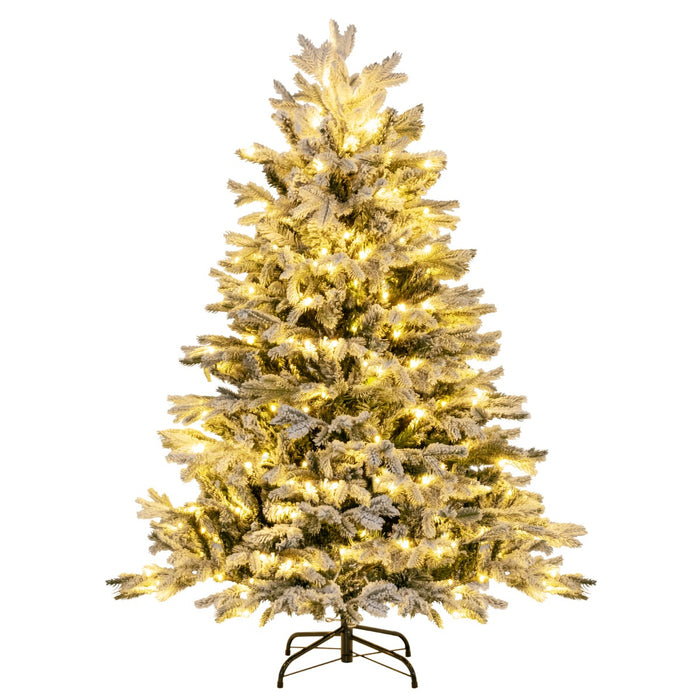 Albero di natale artificiale con punte di rami PE PVC luci LED bianche calde, Albero di natale flocked 135cm-Alberi di Natale