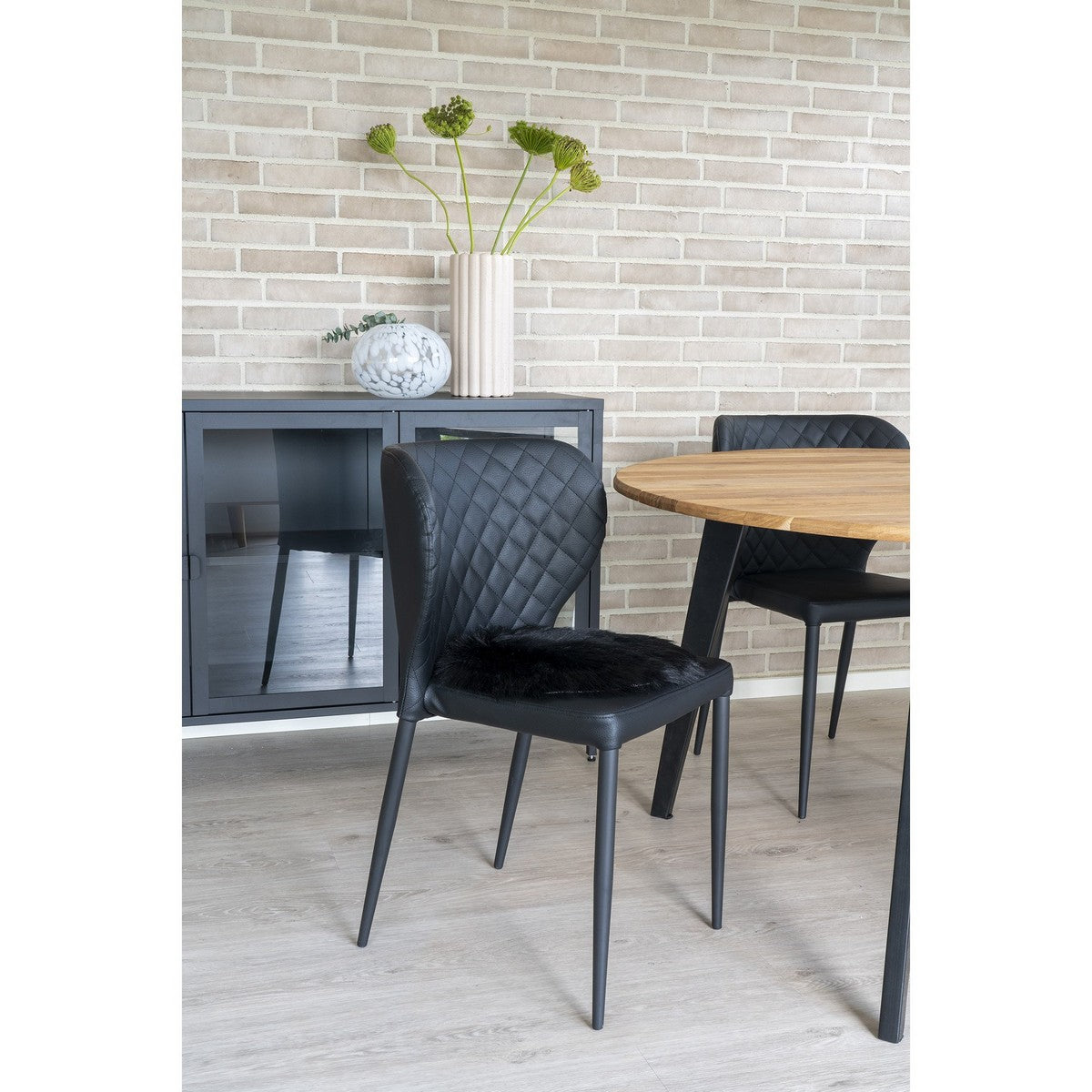 Pouf Lambskin, Nero, Poliestere, 35x35x6,5 cm, Seven Design