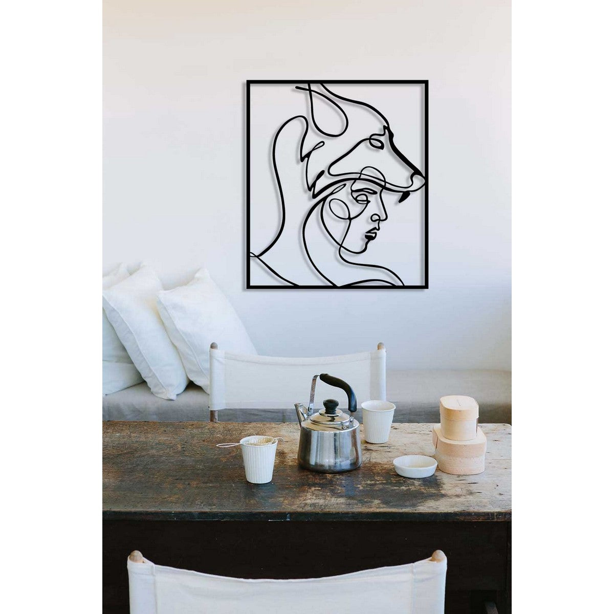 Decorazione in Metallo Donna Lupo, Nero, Metallo, 50x0,15x57 cm, DESIGN MANIA