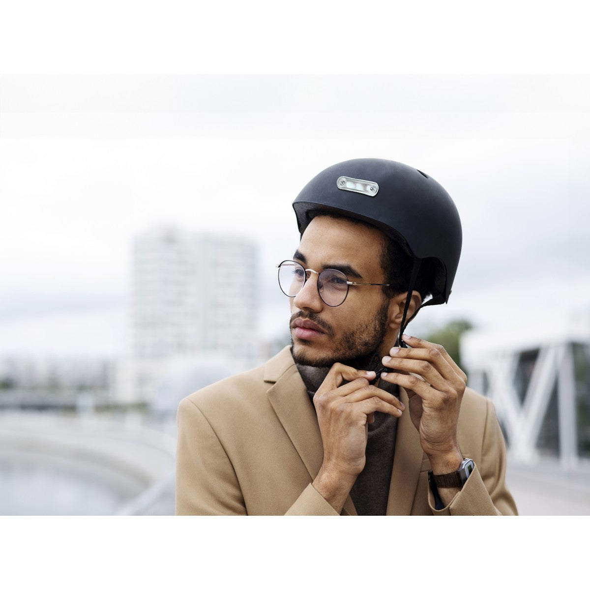 Casco E-Bike City, Nero, Plastica, 54x57x54 cm, Majestic