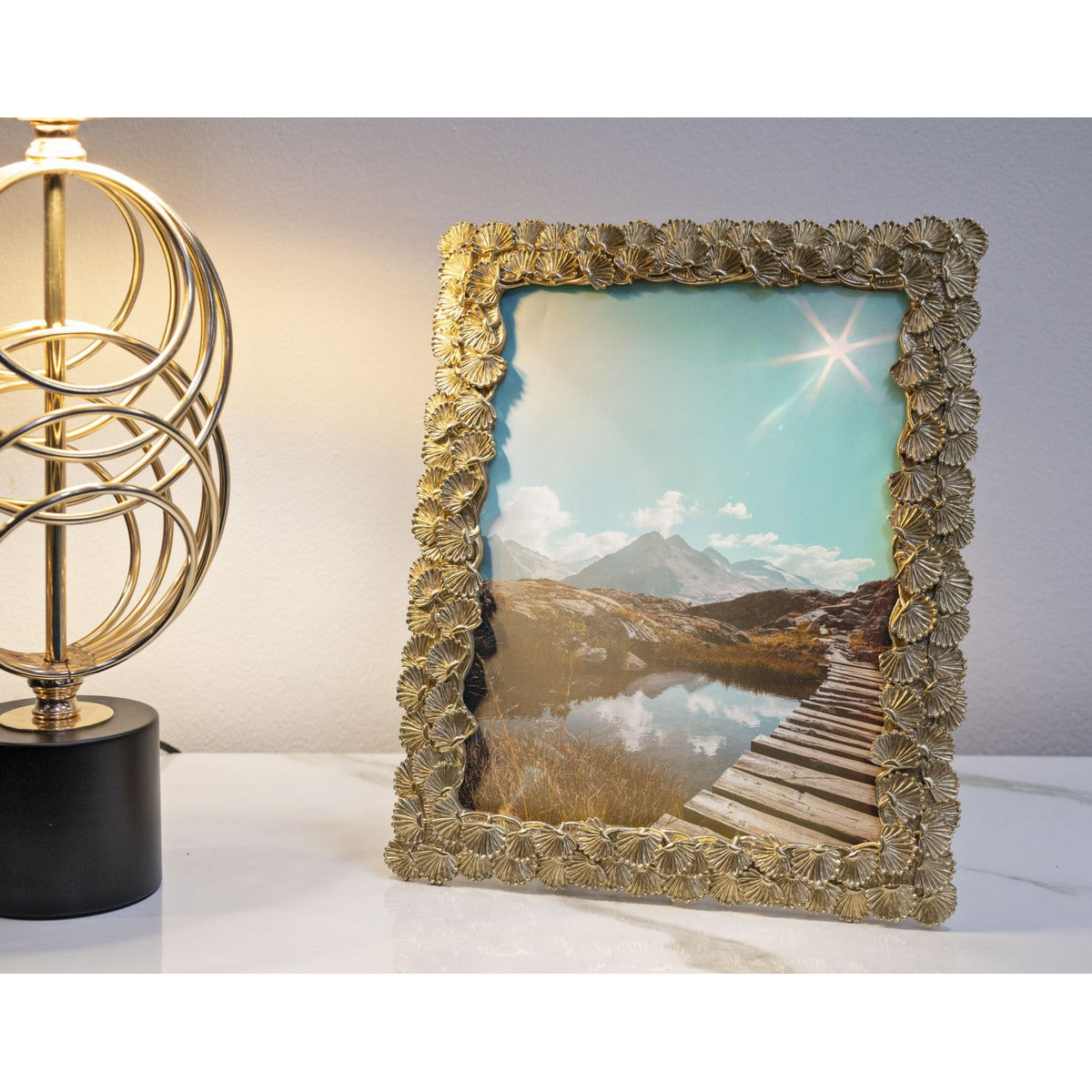 Portafoto Olistic 34, Oro, Poliresina, 25,5x1,8x30,5 cm, Seven Design