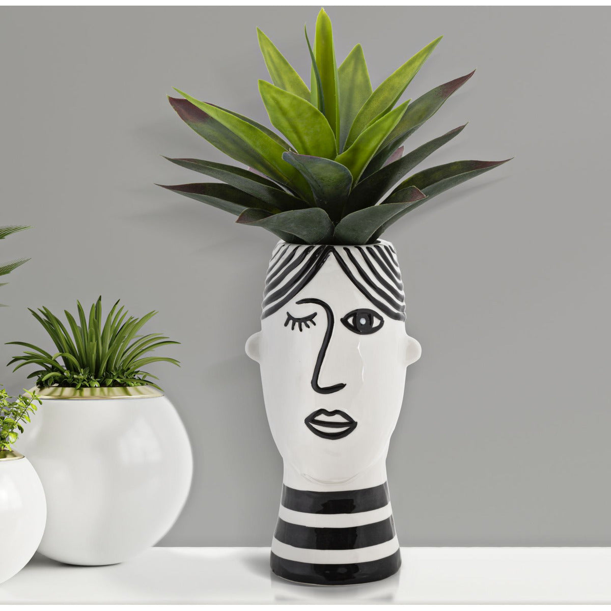 Vaso Decorativo Viso 31, Bianco, Porcellana, 13,2x11,8x26,3 cm, Seven Design