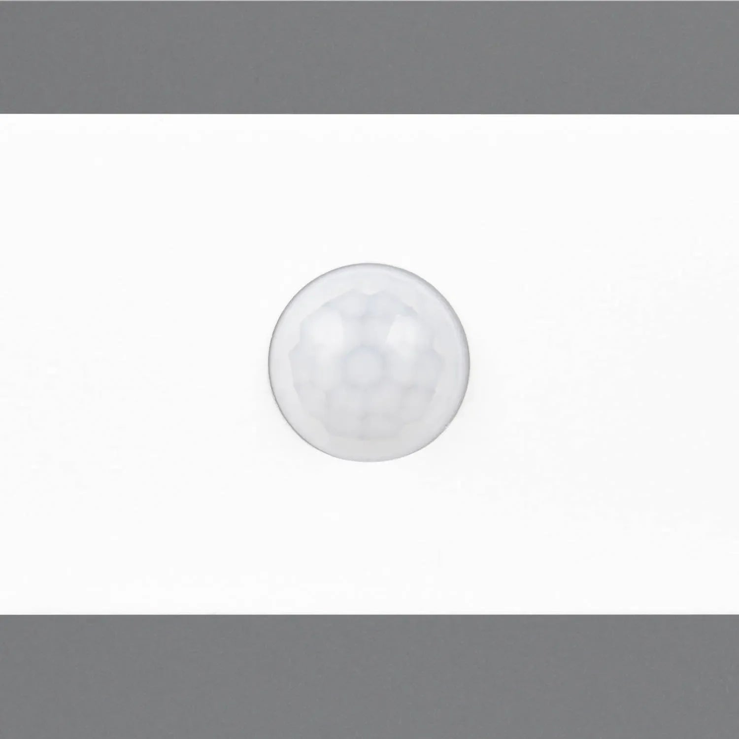 LÚZETE - APLIQUE EXTERIOR SOLAR HÍBRIDO 6W 4000K C/SENSOR IP44 BEGA