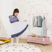 Appendiabiti per bambini con 3 altezze regolabiliasta e cesto portaoggetti in ferro, Supporto per abiti su ruote Rosa-Appendiabiti