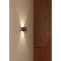 Applique a led nera da parete IP54 6,8W con alette regolabili 3000k