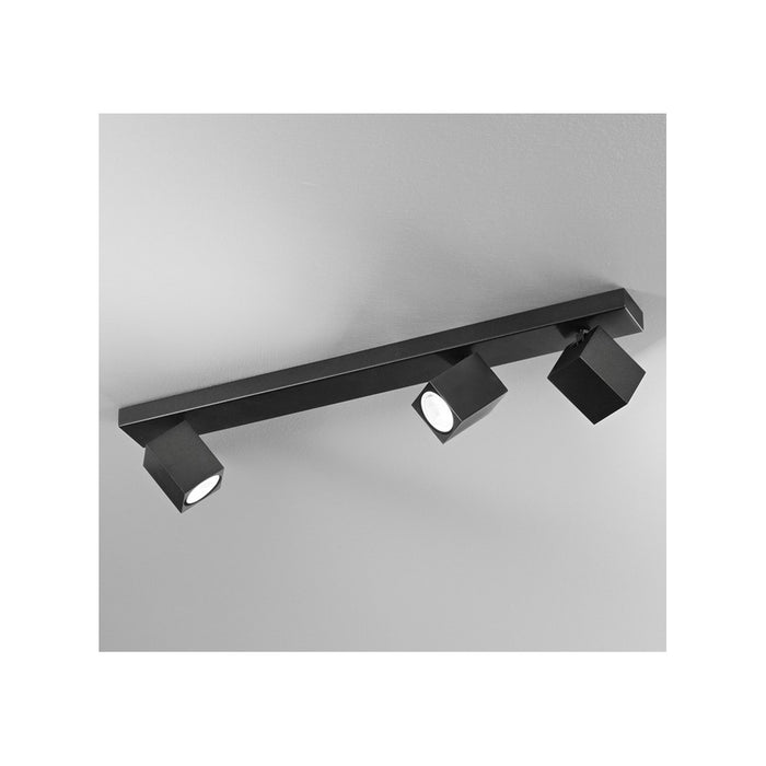 Applique a led ODDY orientabile quadrata Nera da 3xGu10 Perenz