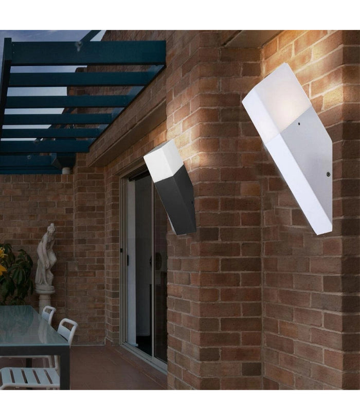 Applique A Muro Obliquo Esterno Attacco E27 In Alluminio Lampada Parete Ip44 B250         