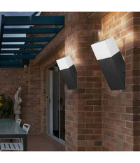 Applique A Muro Obliquo Esterno Attacco E27 In Alluminio Lampada Parete Ip44 B250  Nero       